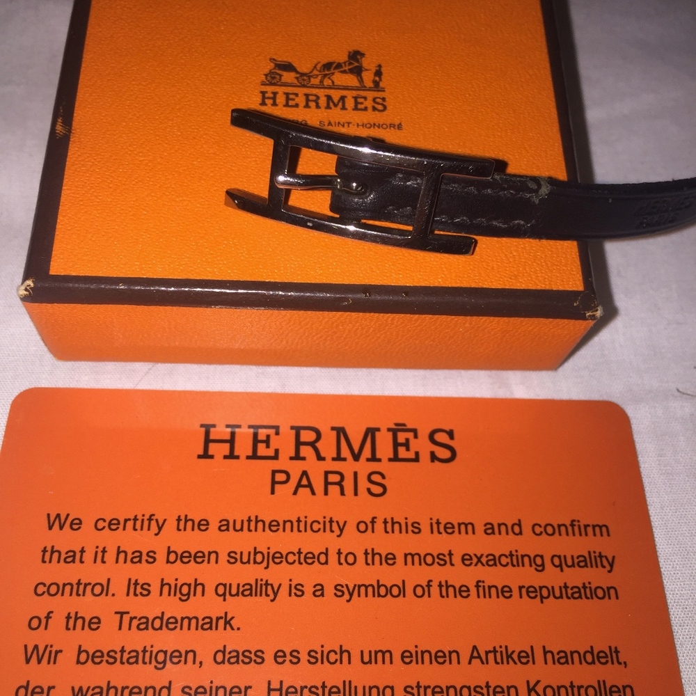 AUTH HERMES HAPI BLK LEATHER WRAP BANGLE BRACELET - Picture 4 of 8